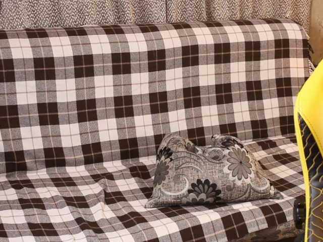 Entra en el chat con el modelo _Sunshine_ _Sunshine_