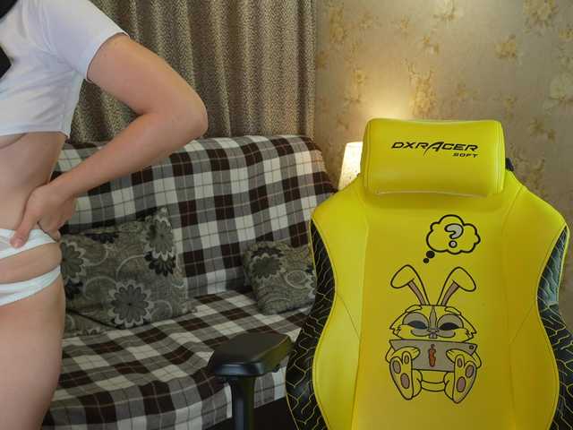 Entra en el chat con el modelo _Sunshine_girls_ _Sunshine_girls_