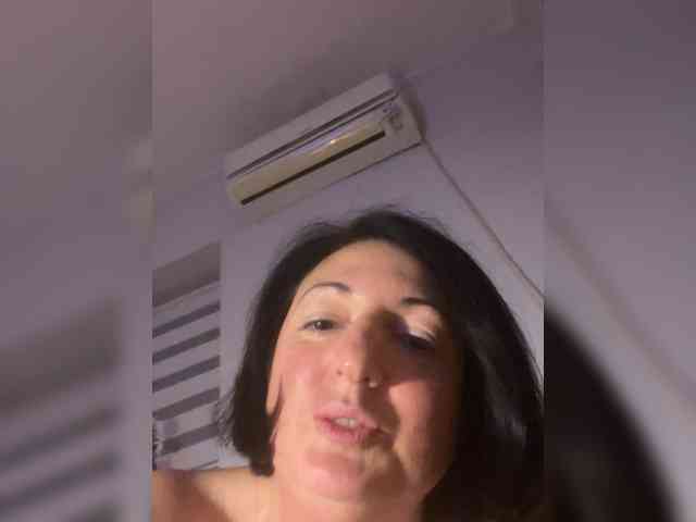 Girlnextdoor94 webcam
