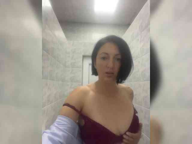 Girlnextdoor94 webcam