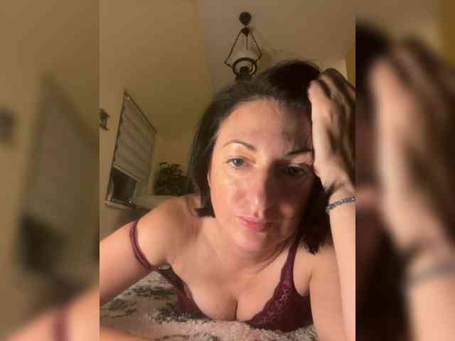 Girlnextdoor94 webcam