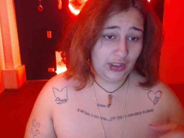 Dirty-herela-26 webcam
