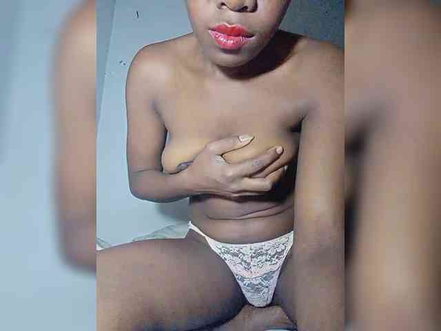 Elisa571 webcam