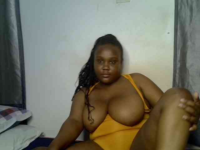 Lovelytiana webcam