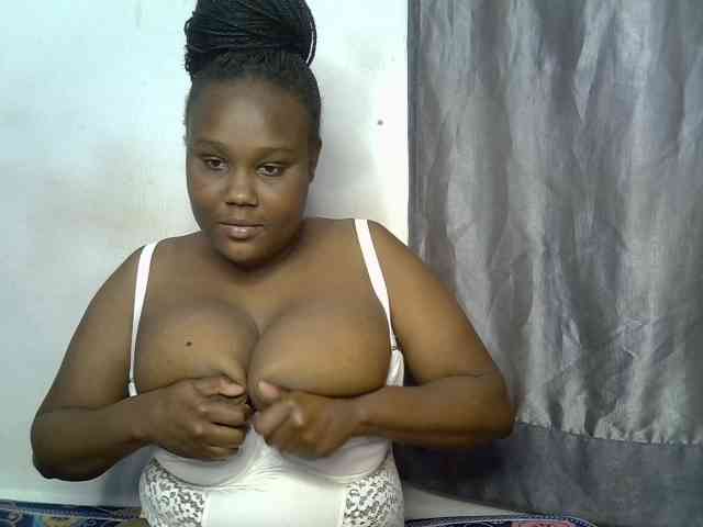 Lovelytiana webcam