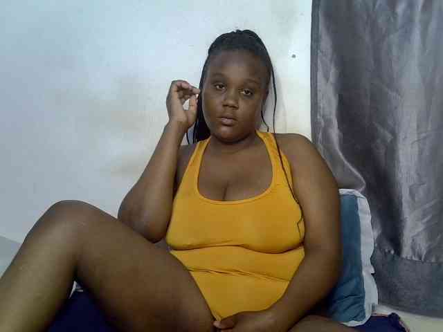 Lovelytiana webcam