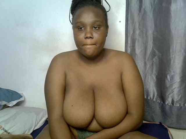 Lovelytiana webcam