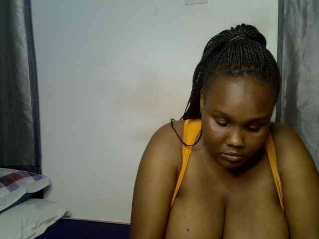 Lovelytiana webcam