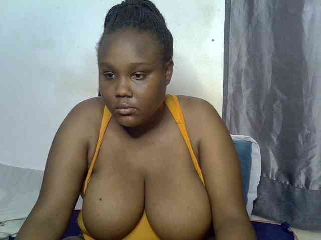 Lovelytiana webcam