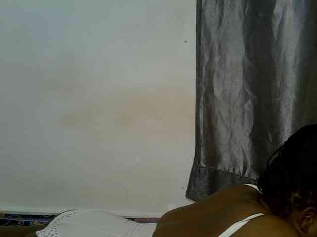 Lovelytiana webcam