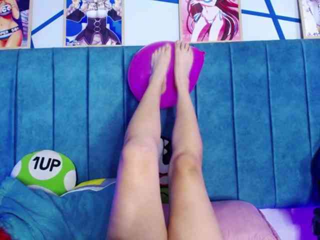 PhamelaHolter webcam