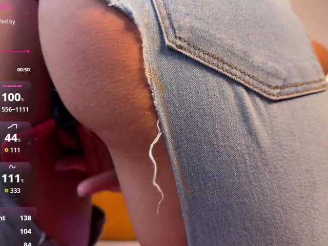 Entra en el chat con el modelo SakuPandora SakuPandora