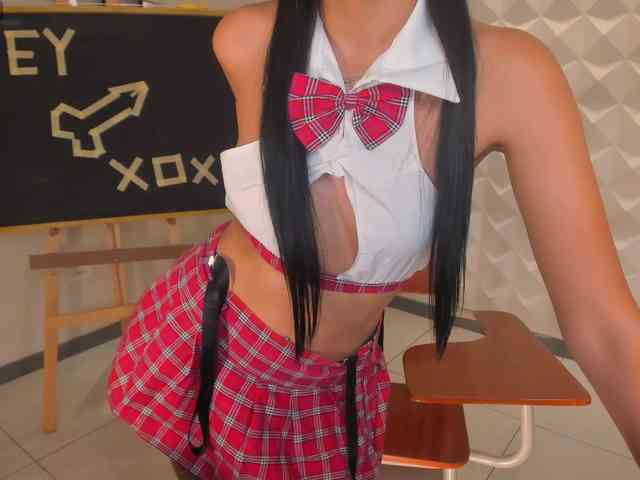 ScarlettBlaze webcam