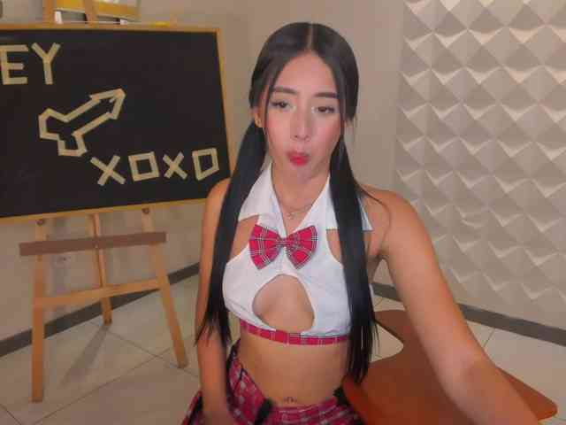 ScarlettBlaze webcam