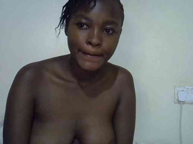 sweet-luna1 webcam