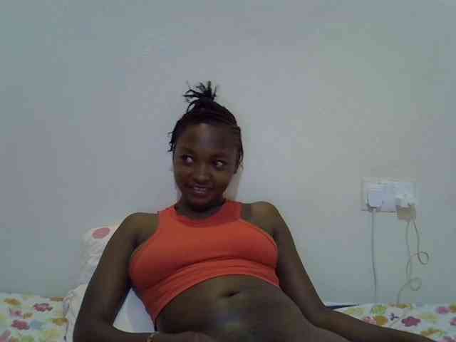 sweet-luna1 webcam