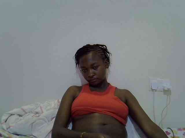 sweet-luna1 webcam