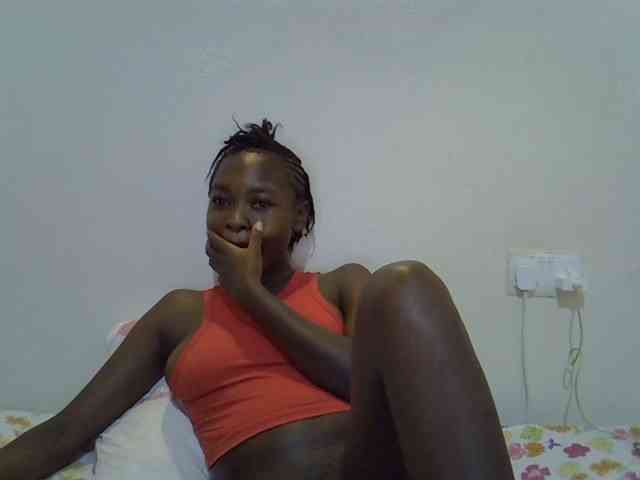 sweet-luna1 webcam