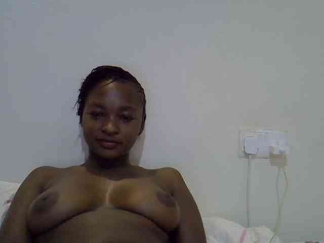 sweet-luna1 webcam