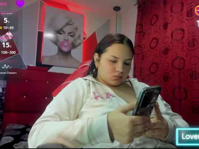 SexyRose69 webcam