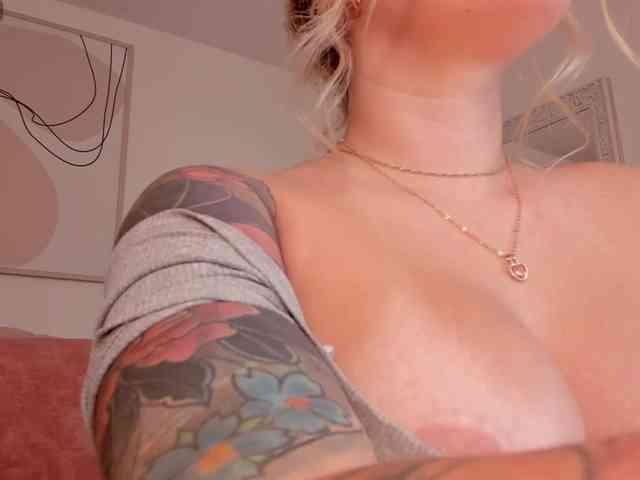 MadisonKane webcam