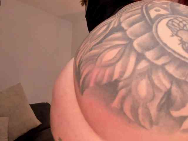 MadisonKane webcam