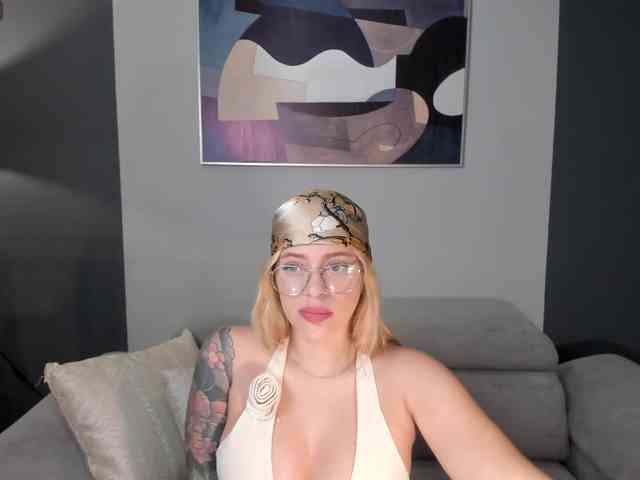 MadisonKane webcam