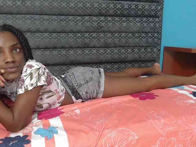 BellaShiny webcam