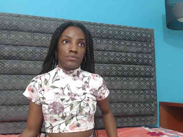 BellaShiny webcam