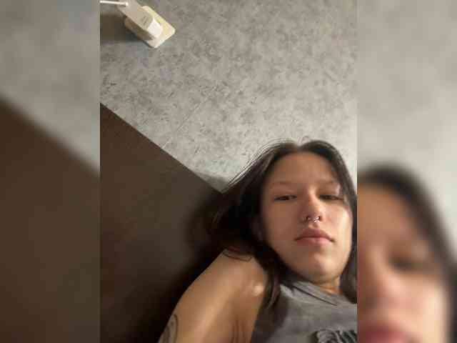 AngelaXSmile webcam