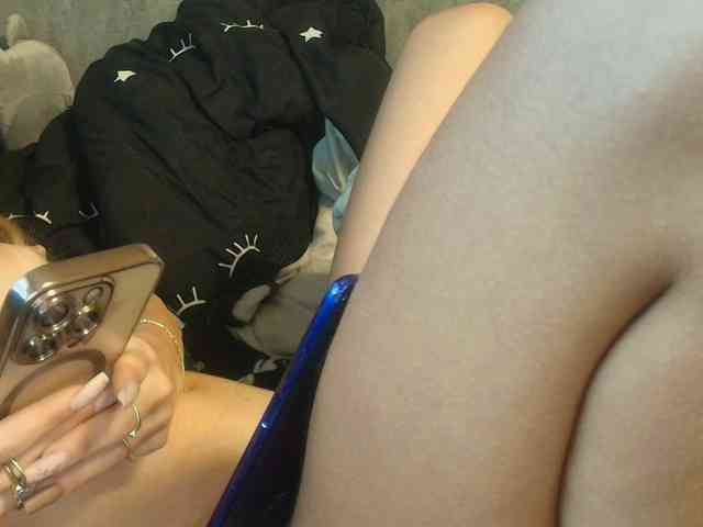 Sexydoll251 webcam