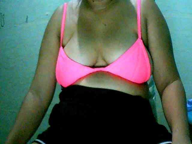 Sizzlinghotpussy webcam