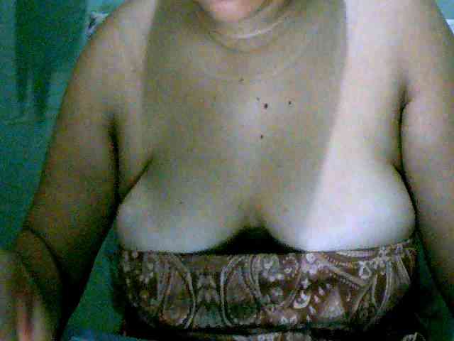 Sizzlinghotpussy webcam