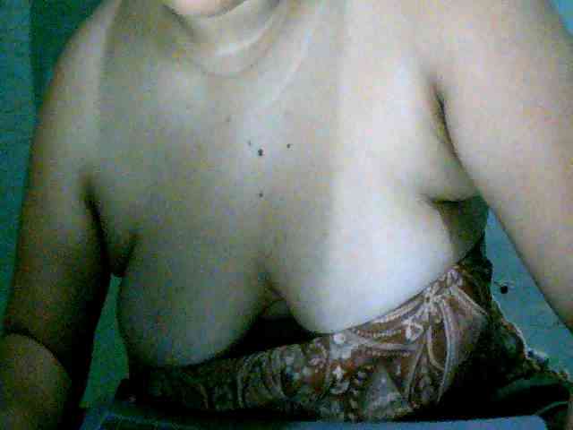 Sizzlinghotpussy webcam