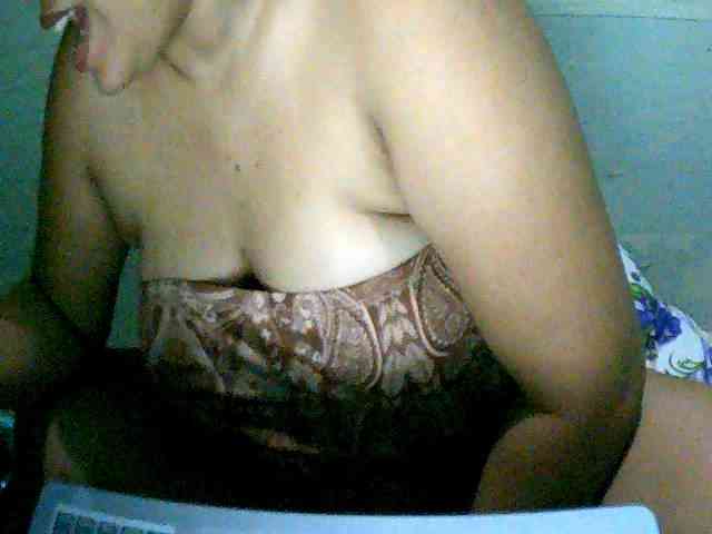 Sizzlinghotpussy webcam