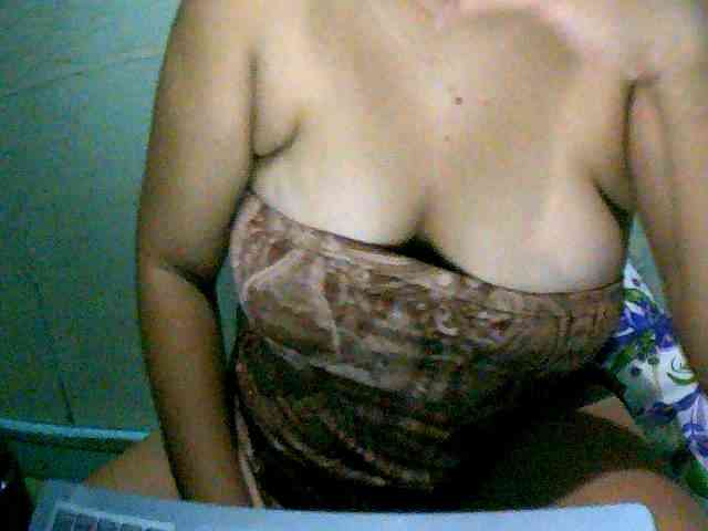 Sizzlinghotpussy webcam