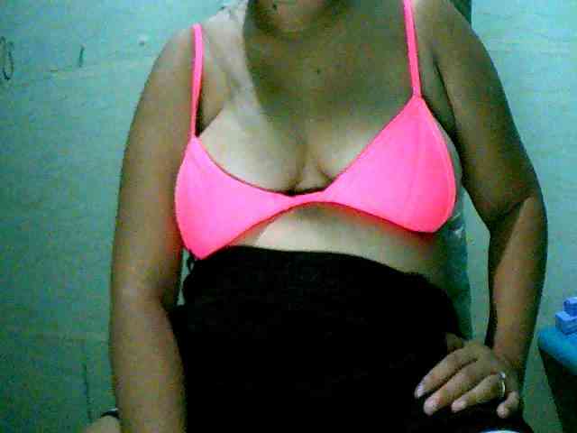 Sizzlinghotpussy webcam