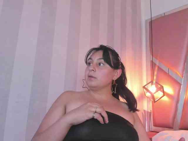 NATHALYMILLER-VC webcam