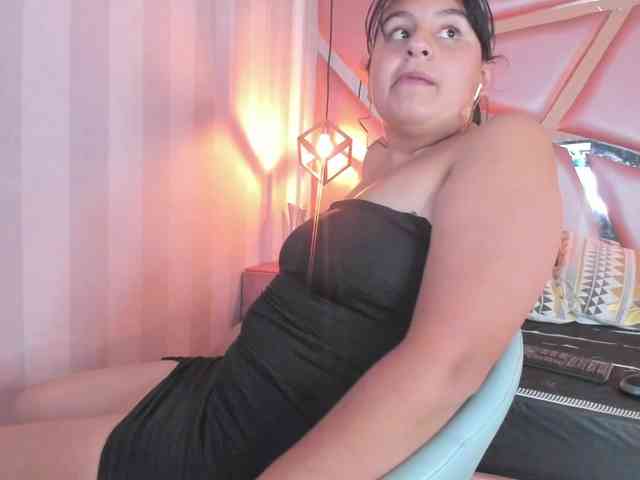 NATHALYMILLER-VC webcam