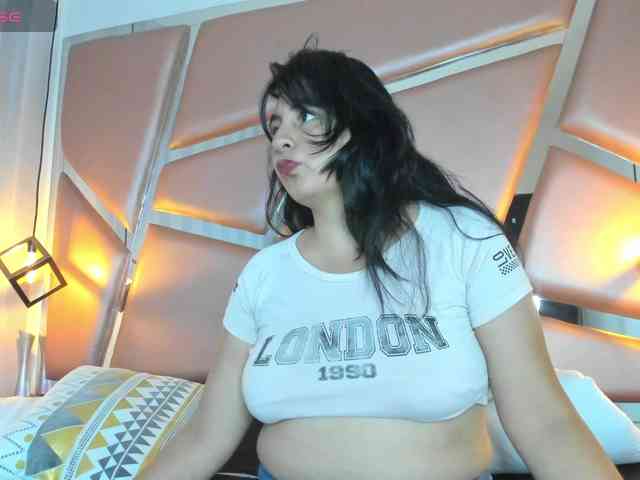 NATHALYMILLER-VC webcam