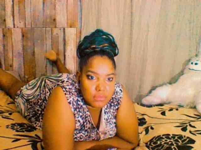 sarahlove16 webcam