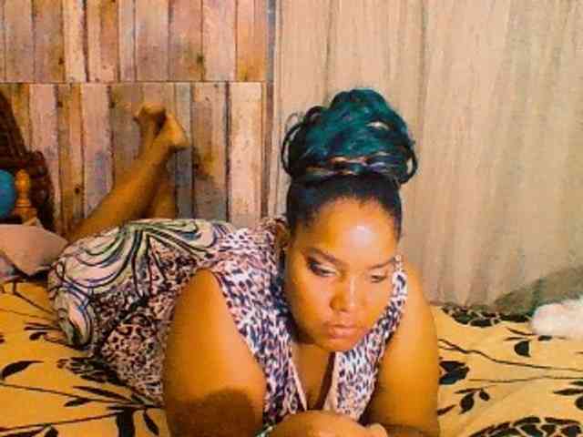 sarahlove16 webcam