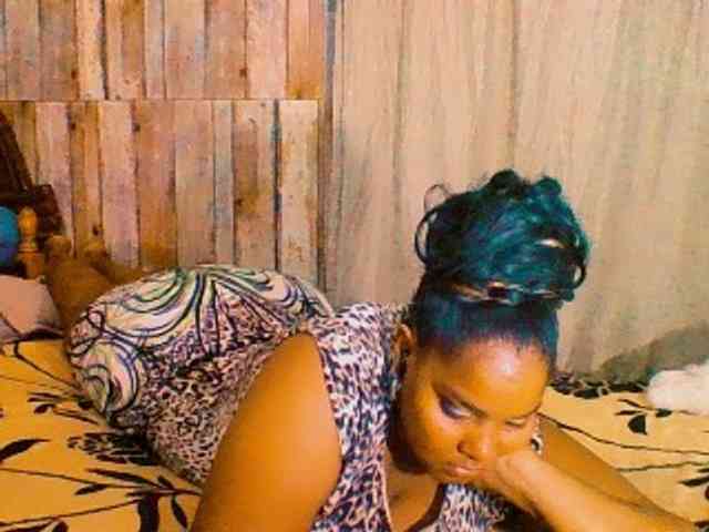 sarahlove16 webcam