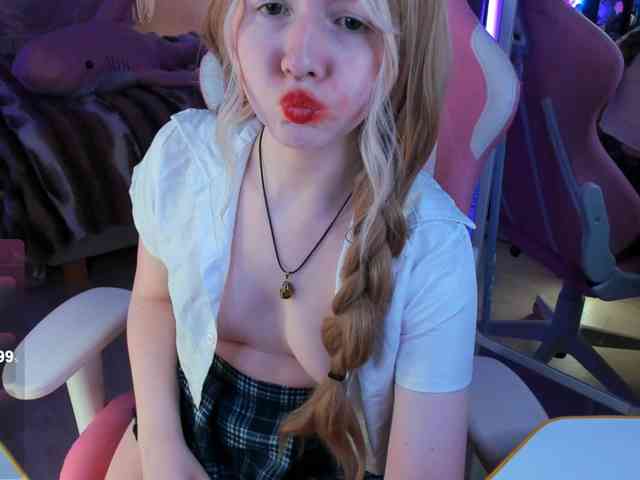 likedoll webcam
