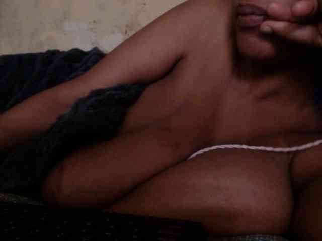 diamondboobs44dddx webcam