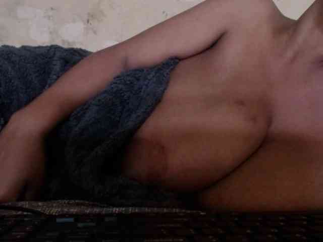 diamondboobs44dddx webcam