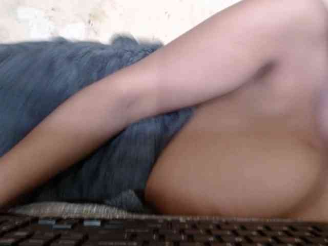 diamondboobs44dddx webcam