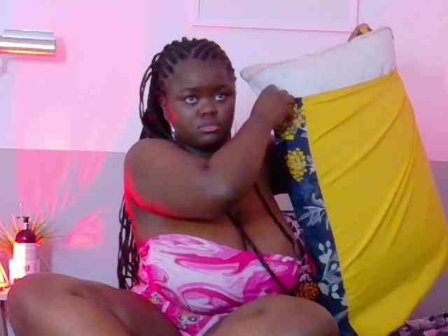 thickebonyprincess webcam