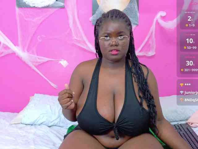 thickebonyprincess webcam