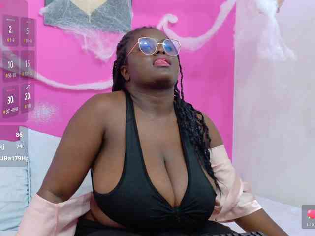 thickebonyprincess webcam